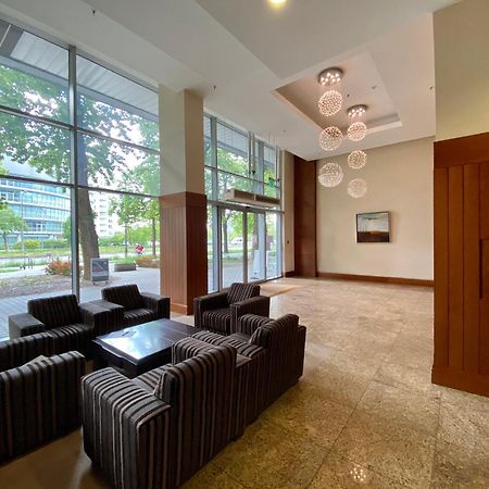 Two Rooms Apartment Triton Park Varşova Dış mekan fotoğraf